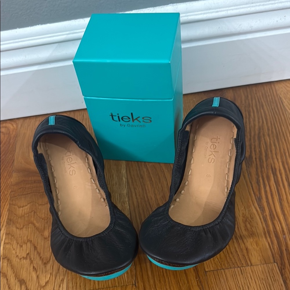 Tieks Black Leather Flats